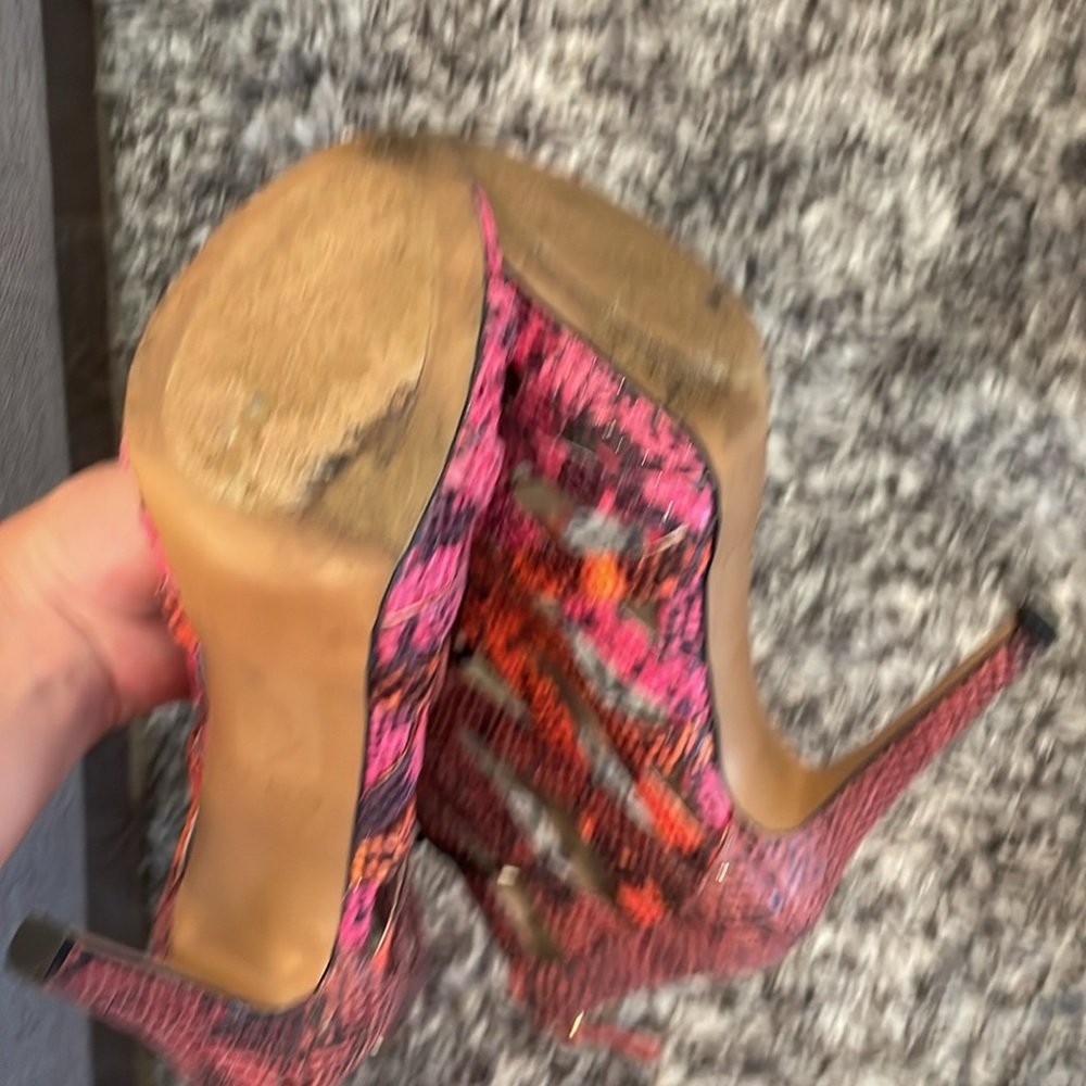 Aldo Heels - Picture 2 of 4